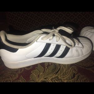 Adidas superstar